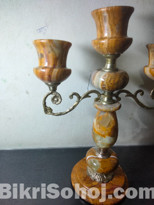 রাজকীয় ভিন্টেজ অনিক্স মার্বেল ও পিতলের ৩-মাথা মোমদানি